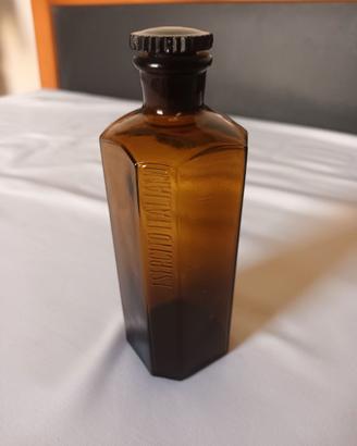 Vaso in vetro ambrato Farmacia Militare.