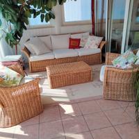 salotto in vimini 