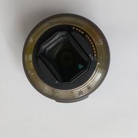 canon r8 28  2.8