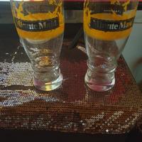 n2 bicchieri minute maid. 