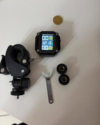 Segnalatore pressione gomme a colori