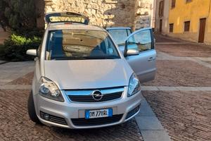 OPEL ZAFIRA anno 2008