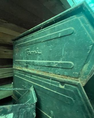 Cassette in ferro