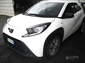 Toyota Aygo X 1.0 VVT-i 72 CV 5 CAMBIO AUTOMATICO 
