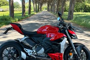 Ducati Streetfighter V2 155cv - 12.000km