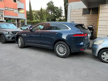 Jaguar F Pace 180 prestige auto