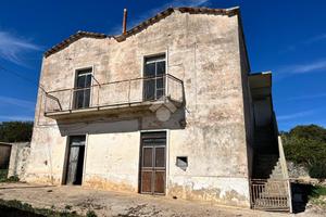 CASA DI CORTE A SANTERAMO IN COLLE