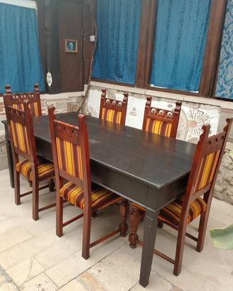 Tavolo (95-2,65) + 6 sedie €800