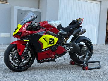 Ducati Panigale V4 TERMIGNONI