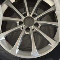 Cerchio in lega 17” originale Mercedes con gomma