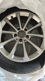 Cerchio in lega 17” originale Mercedes con gomma