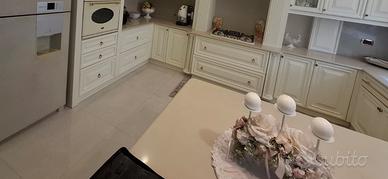 Top cucina in marmo