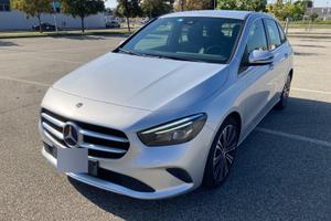 MERCEDES B 180 D Automatic Executive  Pochi KM.