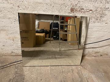 specchio bagno mai usato