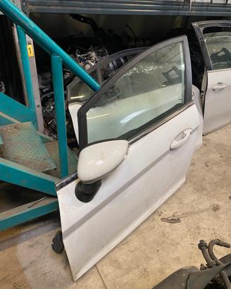 Porta anteriore Ford fiesta