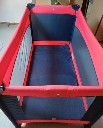 lettino pieghevole per bambini 