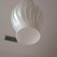 Lampadario di design bianco – elegante e moderno