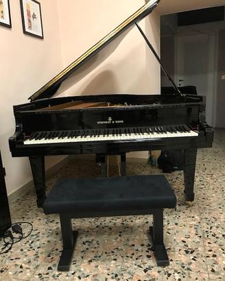 Pianoforte STEINWAY & SONS - SERIE O , SERIE S ,