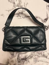 Borsetta Guess