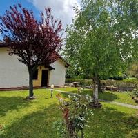 Villetta di testa ristrutturata