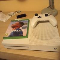 Xbox One S  1 TB