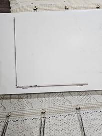 Macbook air 13 m5 anno 2026 16 giga 1Tb ssd