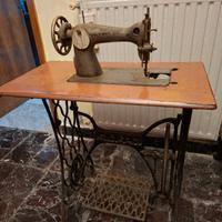 macchina da cucire antica 