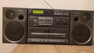 Panasonic RX-DT680 Boombox