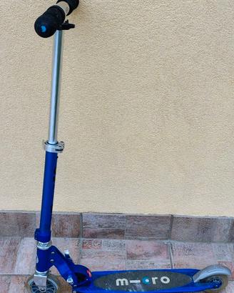 Monopattino Micro blu