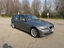 bmw-320i-touring-benzina
