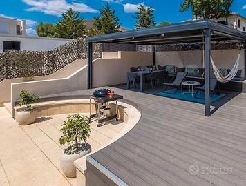 Incantevole casa con patio e vista mare