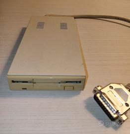 Lettore Floppy Disk esterno per Commodore Amiga