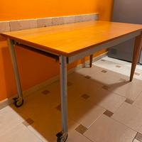Tavolo cucina ciliegio