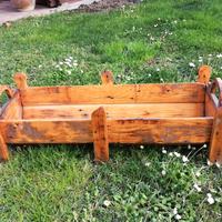 fioriera in legno massiccio