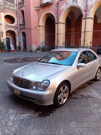 Mercedes classe C 220 CDI anno 2002