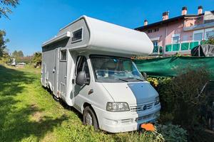 camper Pilote A 690