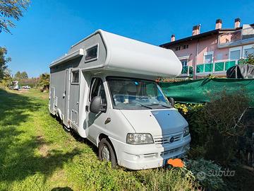 camper Pilote A 690
