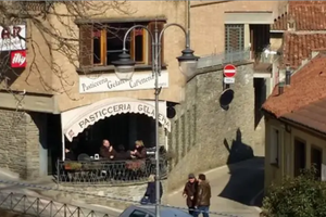 Licenza Bar Pasticceria Gelateria