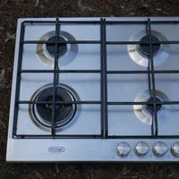 piano cottura DeLonghi