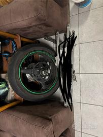 Pezzi di ricambio kawasak ninja 636 2004