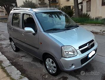 Opel Agila 1.3 CDTI 'Njoy