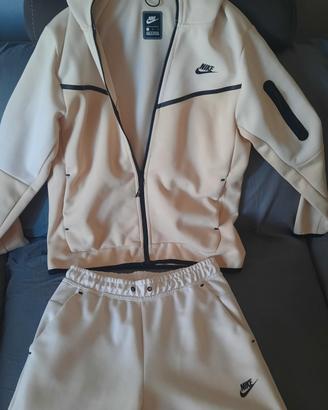 completo Nike Tech Fleece tg L uomo
