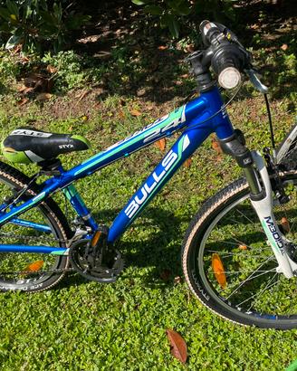 MOUNTAIN BIKE junior BULLS