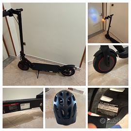 Monopattino elettrico VivoBike V30 ECHO.