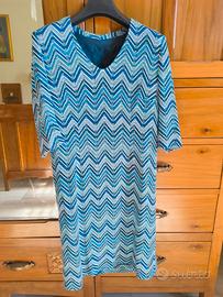 Elegante vestito intero donna vintage sartoriale