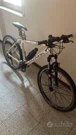 Mountain bike Olympia H-Tech