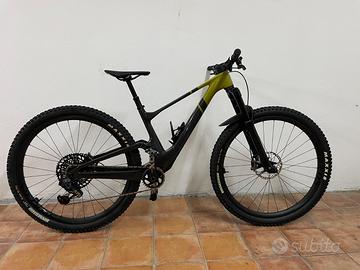 SCOTT SPARK ST 900 TUNED S