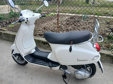 Vespa 125 lx IE