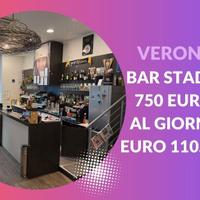 Bar giornaliero circa 2 kg caffè al giorno
