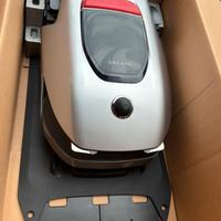 Robot tagliaerba